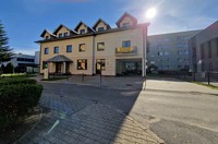 wynajmę I piętro budynku na prywatne gabinety 220m2