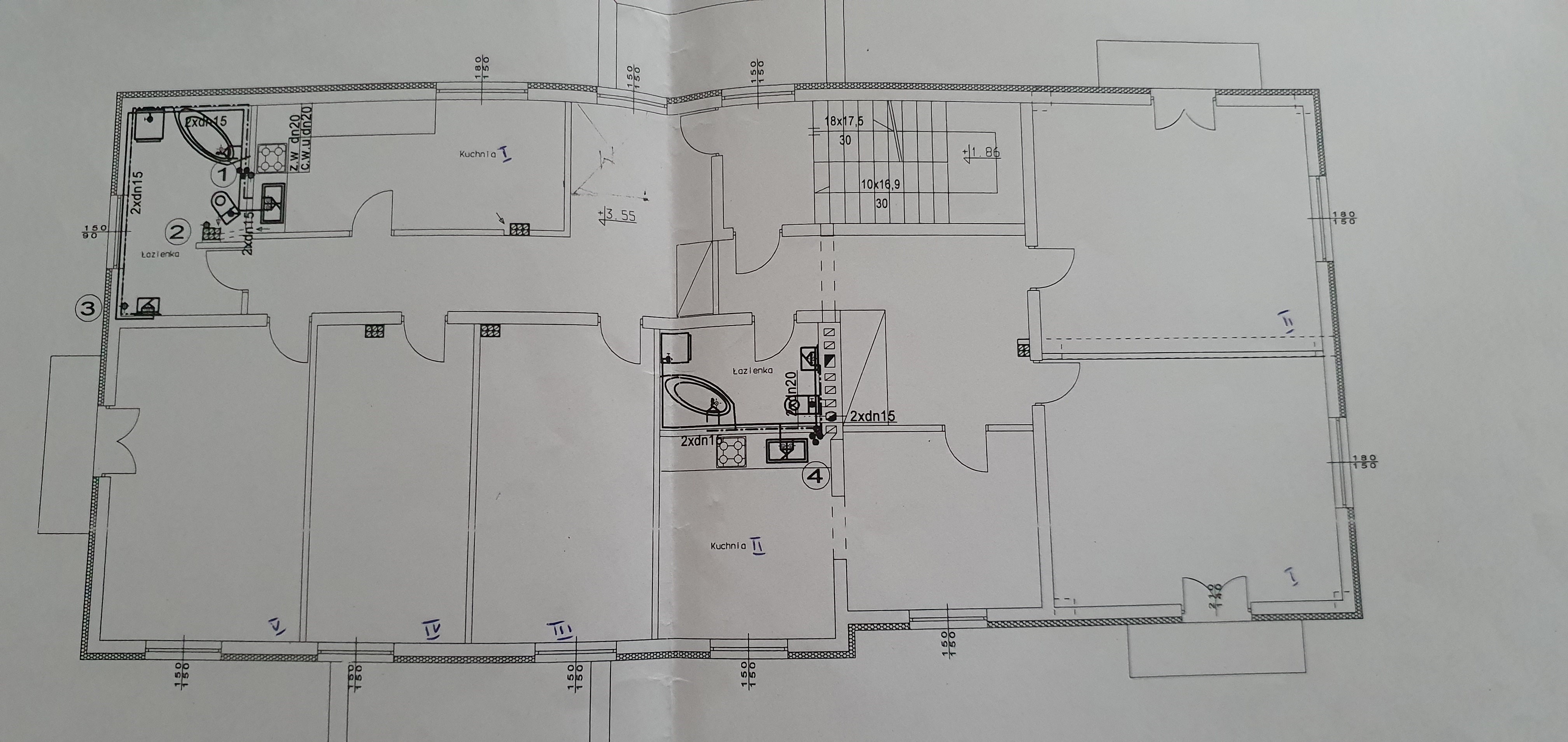 wynajmę I piętro budynku na prywatne gabinety 220m2