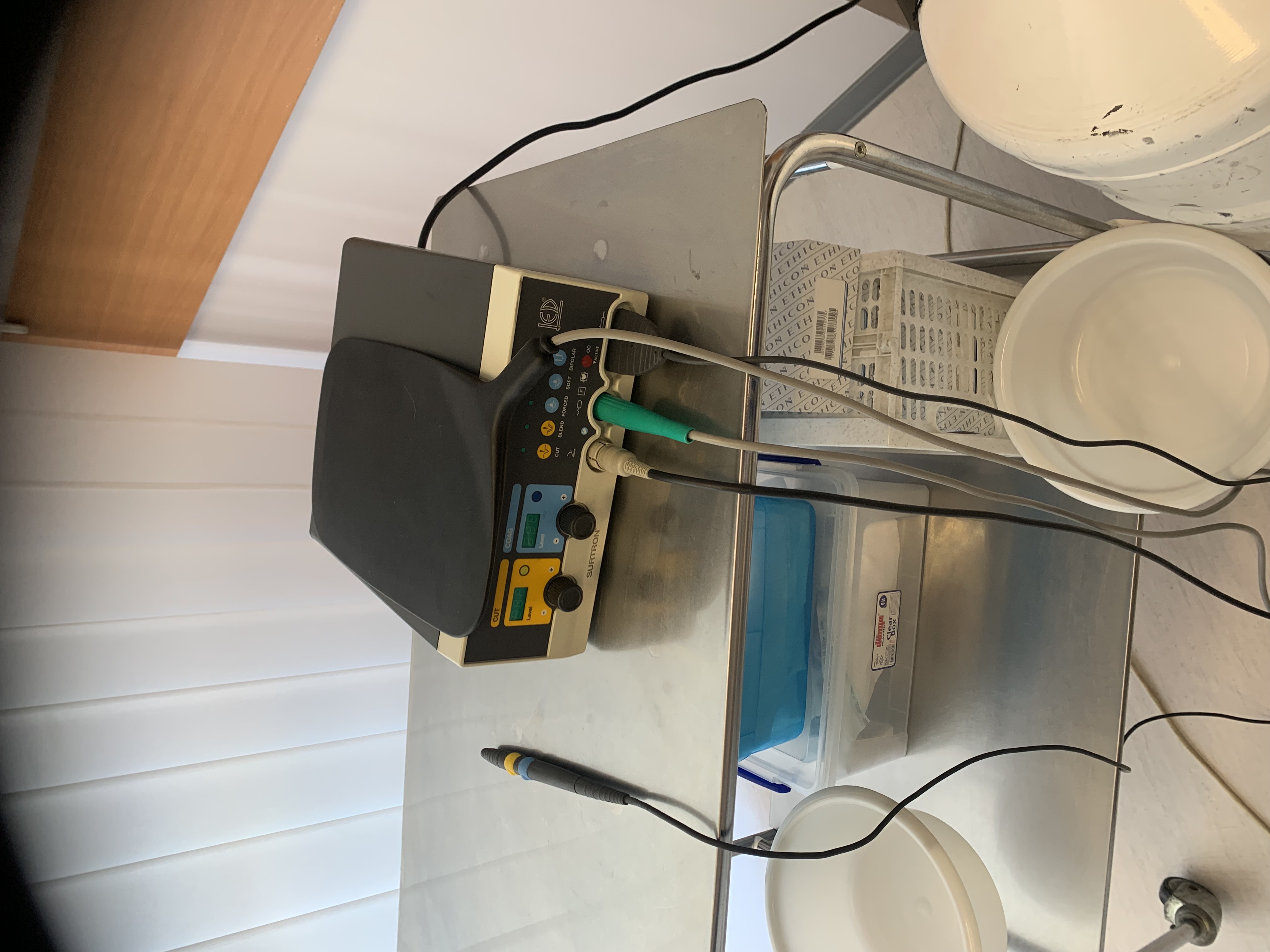 Sprzedam diatermie chirurgiczna Sutron 160